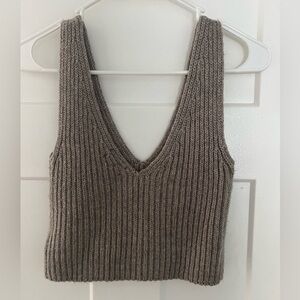 Crop knit top